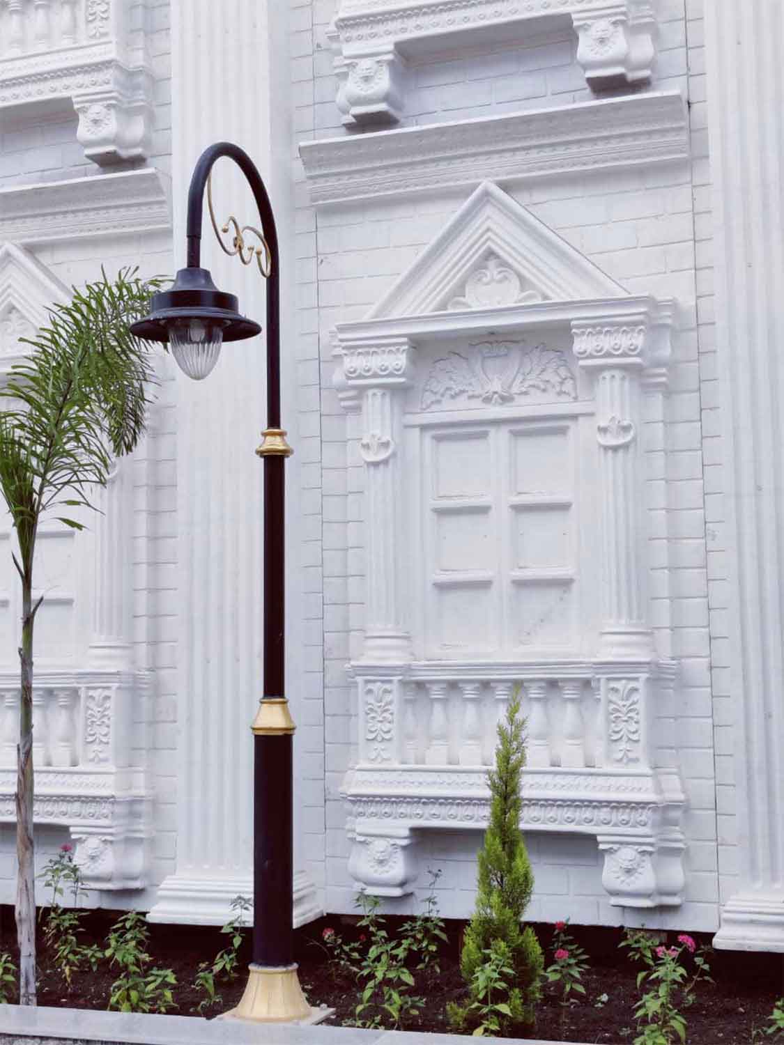 Cast Iron Pole Manufacturers, Suppliers in India